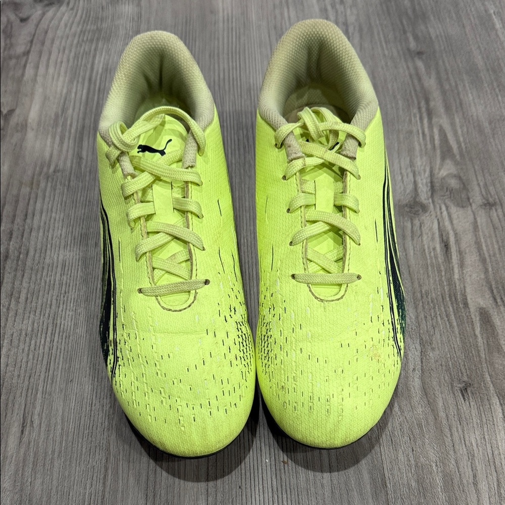 Puma Kids Cleats - Neon Green
